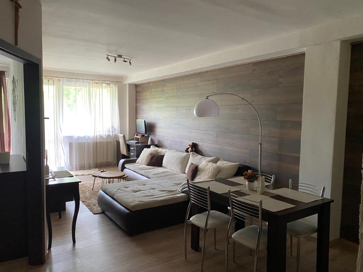 Apartman S Nadhernym Vyhladom Na Tatry Veľký Slavkov Exterior foto